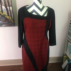 Dress. Red black herringbone.